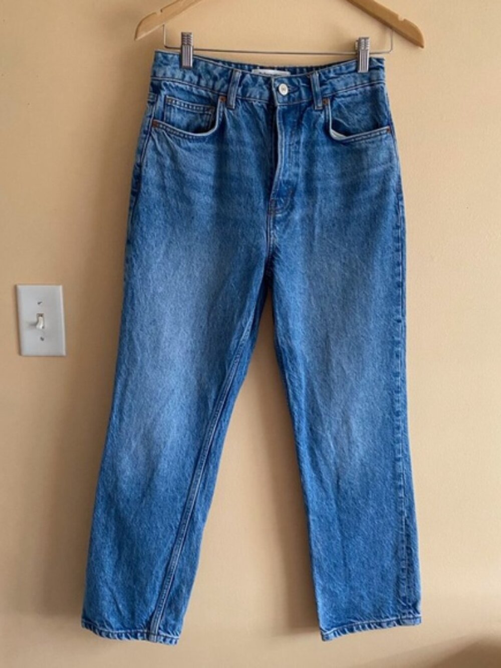 Reformation Cynthia High Rise Straight Cropped Jean Woman 26 Medium Wash Lyocell - Picture 2 of 16
